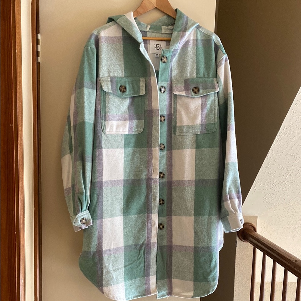 NWT Green and White Plaid Hooded Shirt Jacket